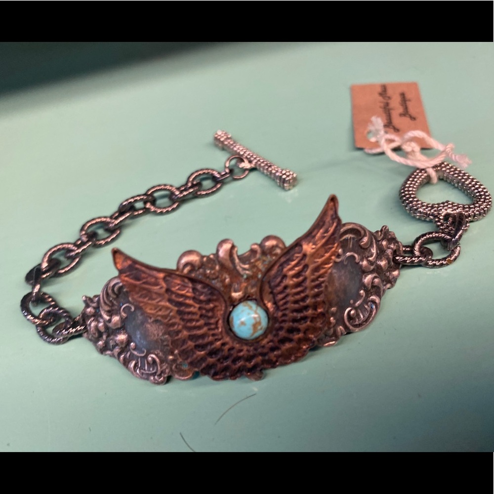 NWT Wings Of an Angel Bracelet